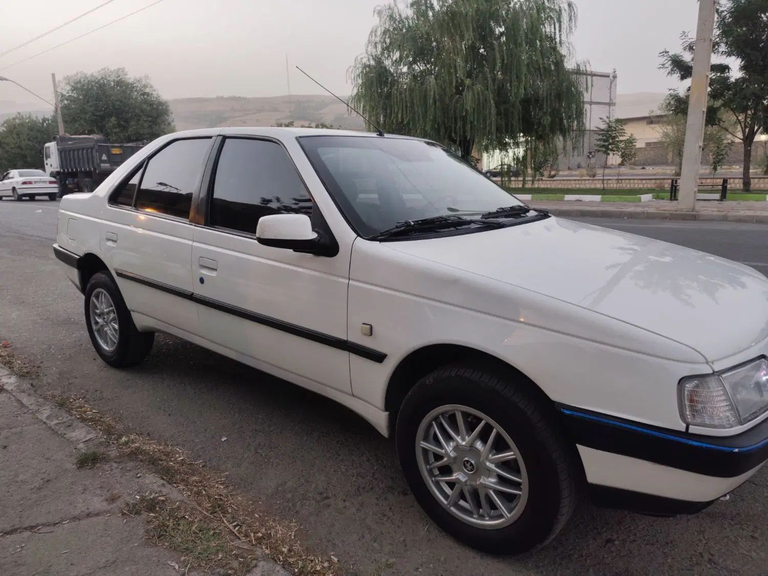 پژو 405 GLX موتور TU5 - 1390