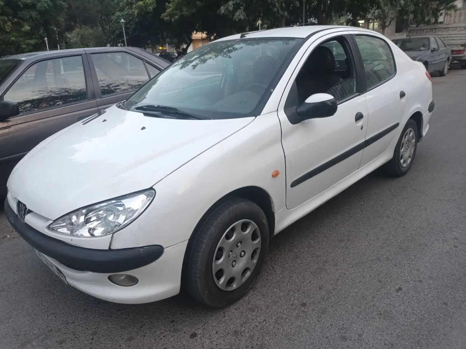 پژو ۲۰۶ صندوق دار v20 - 1390