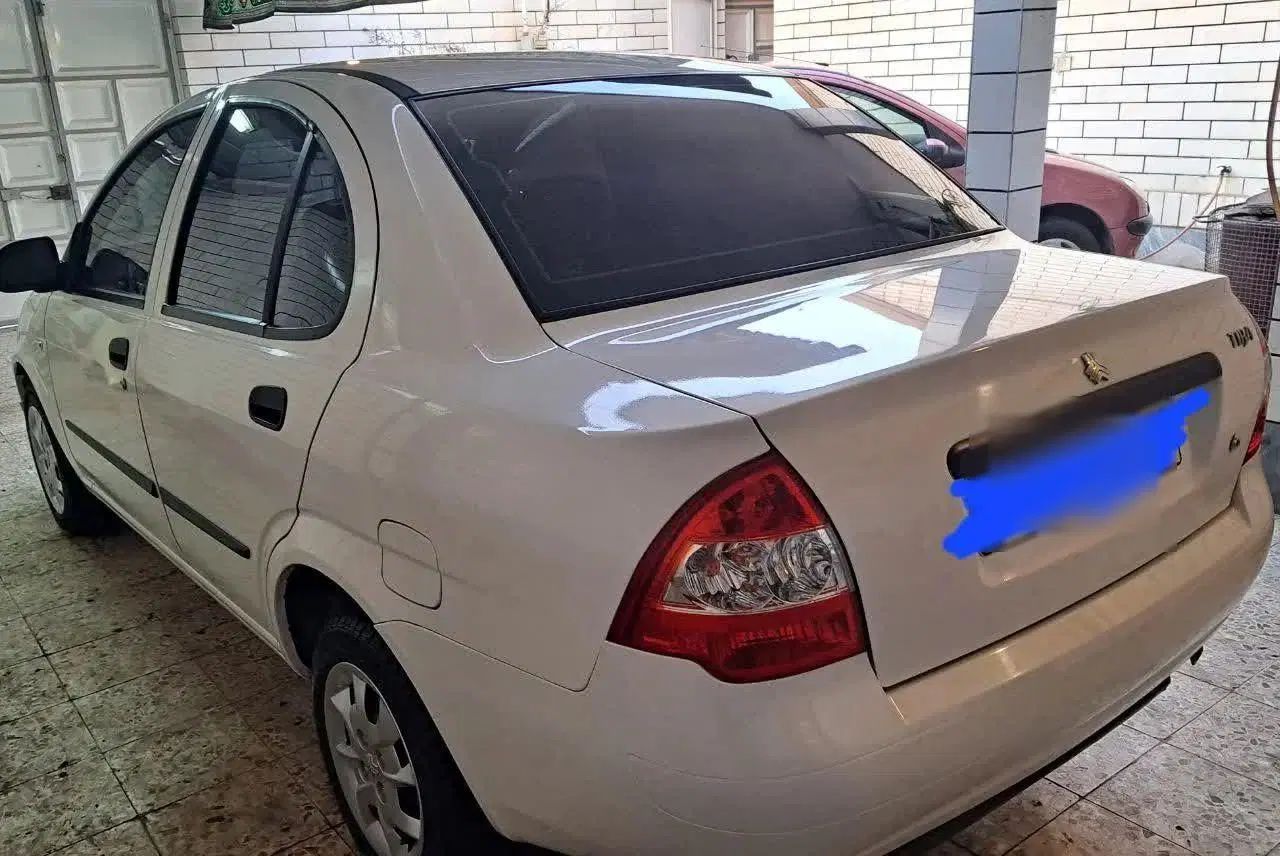 تیبا صندوق دار SX - 1400
