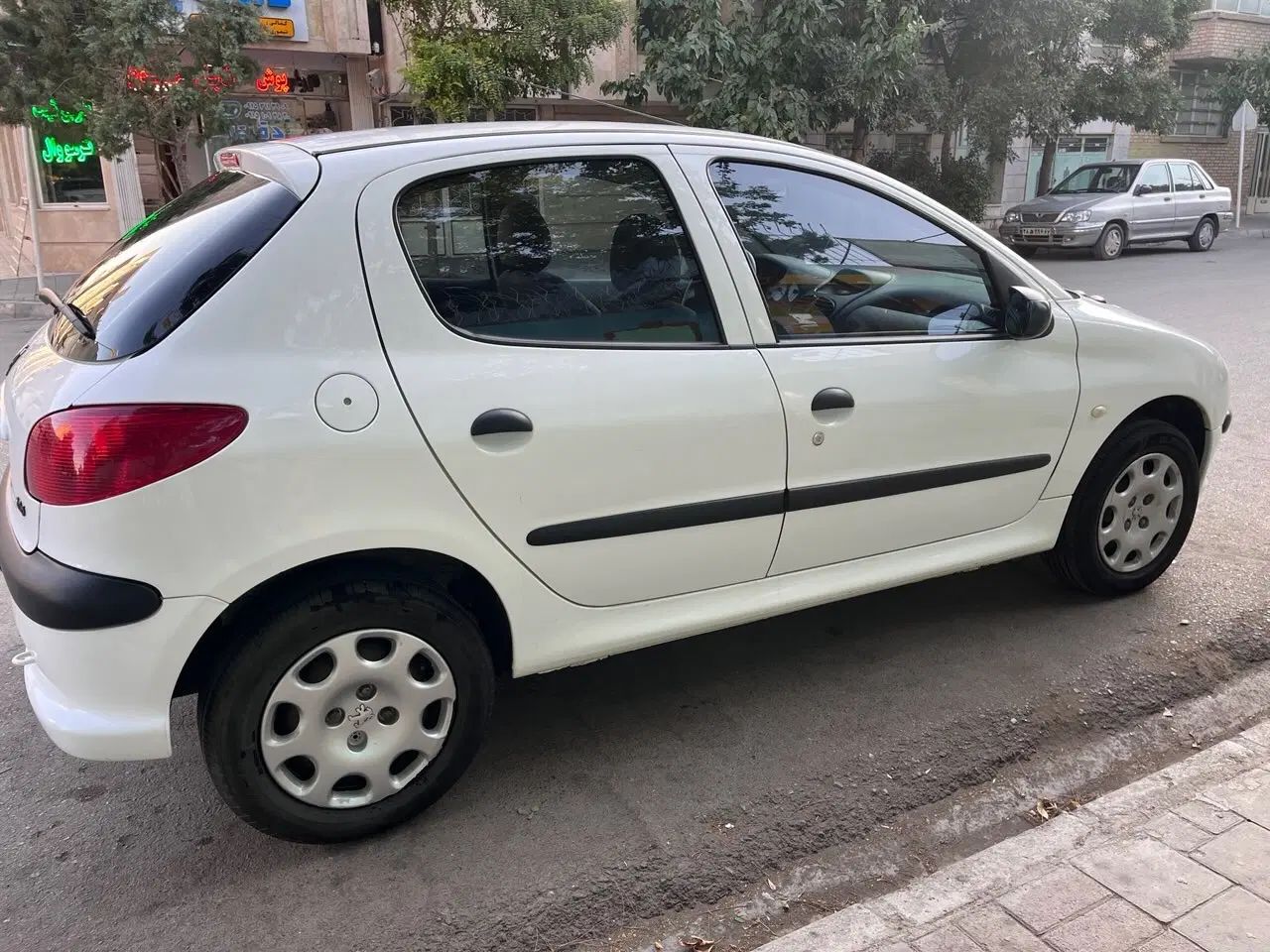 پژو 206 تیپ 2 - 1397