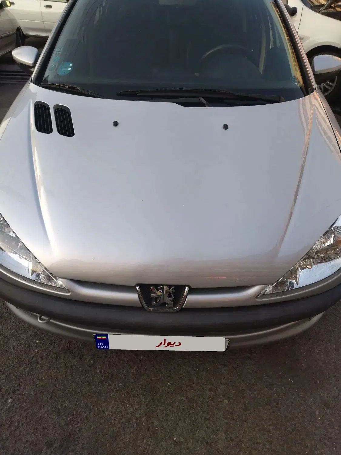 پژو ۲۰۶ صندوق دار v8 - 1390