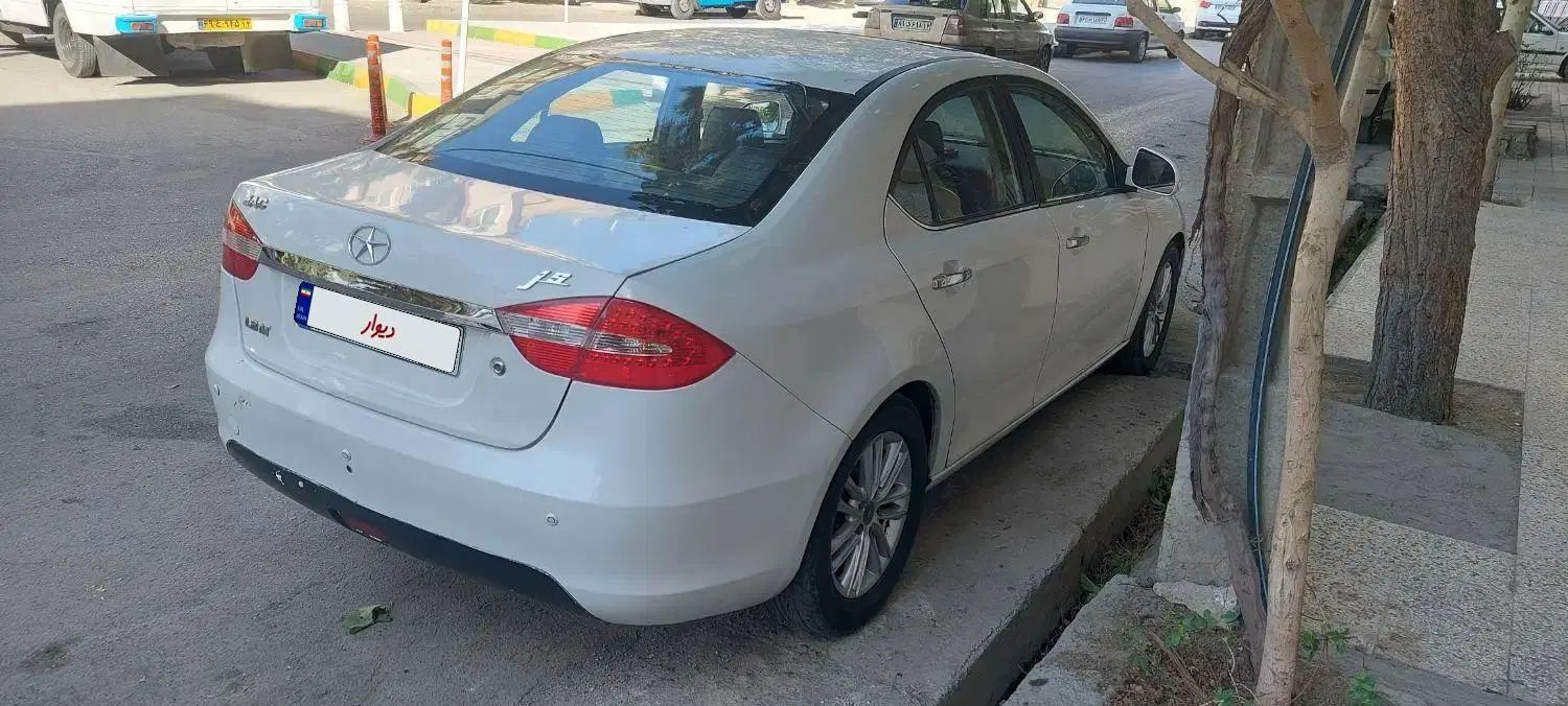 جک J5 اتوماتیک - 1393