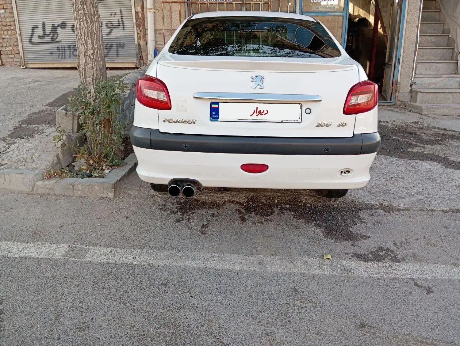پژو ۲۰۶ صندوق دار v8 - 1392