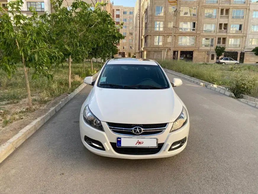 جک J5 اتوماتیک - 1396