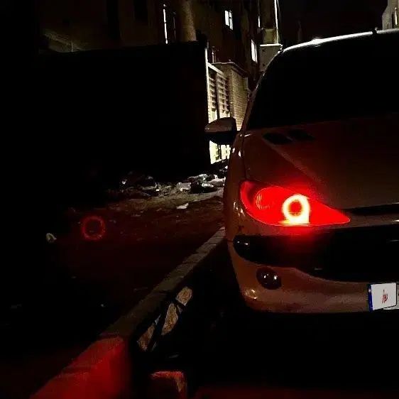 پژو ۲۰۶ صندوق دار v8 - 1388