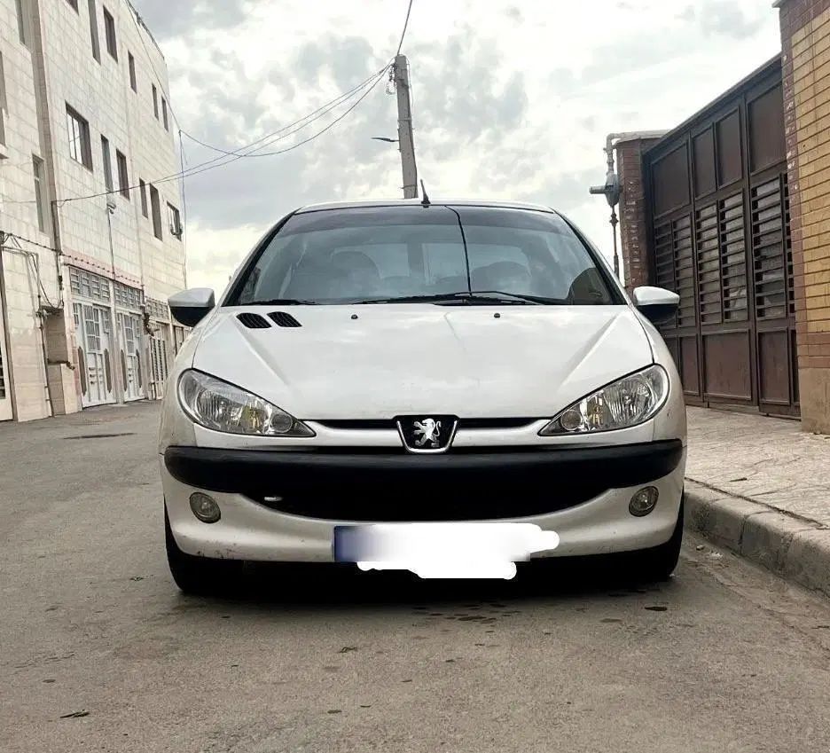 پژو ۲۰۶ صندوق دار v8 - 1388