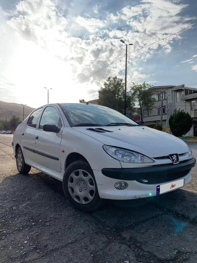 پژو ۲۰۶ صندوق دار v8 - 1394