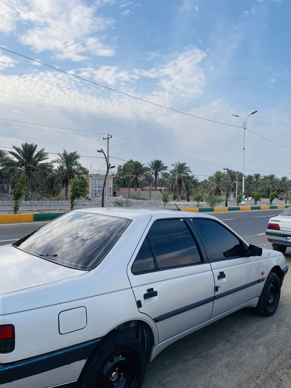 پژو 405 GL - 1379