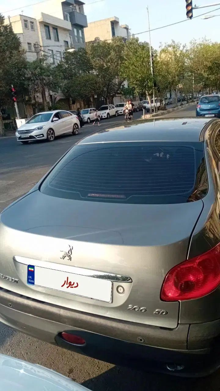 خودرو پژو، ۲۰۶ صندوق دار آگهی ann_20066656