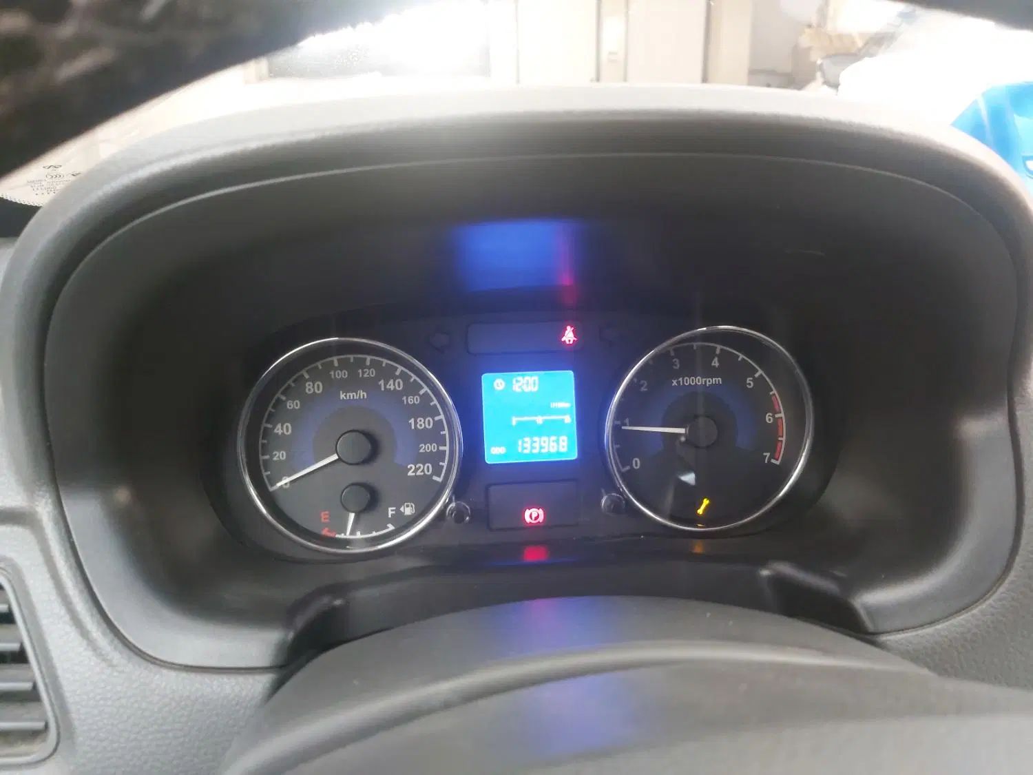 ام وی ام 550 دنده‌ای - 1395
