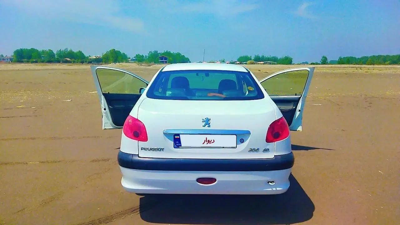 پژو ۲۰۶ صندوق دار v8 - 1391