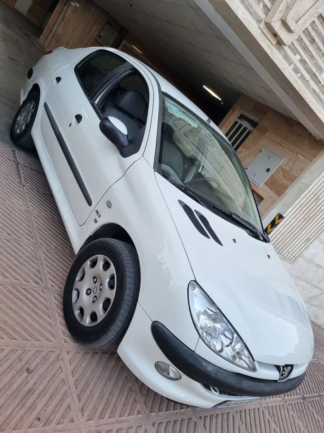 خودرو پژو، ۲۰۶ صندوق دار آگهی ann_20067158