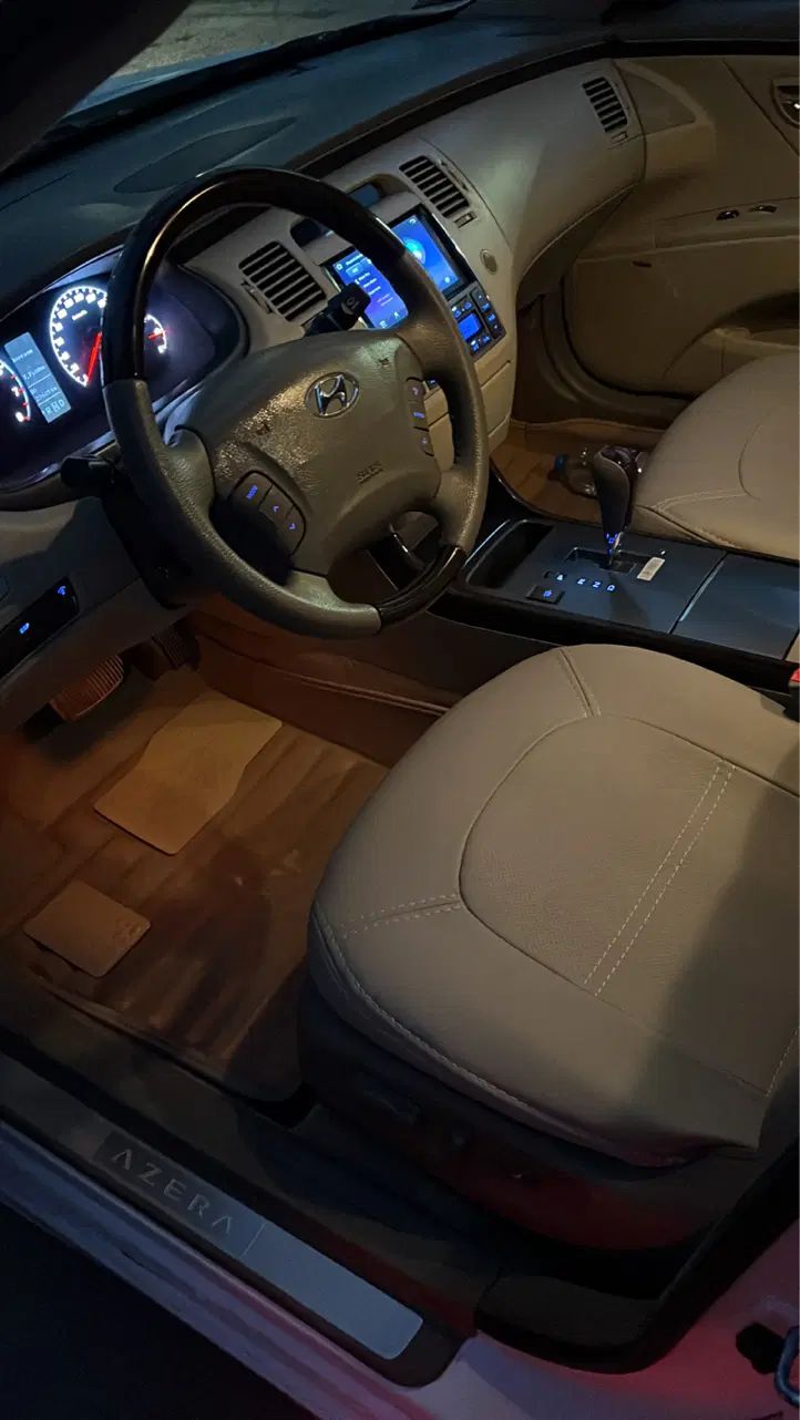 هیوندای آزرا (گرنجور) 3300cc - 2011