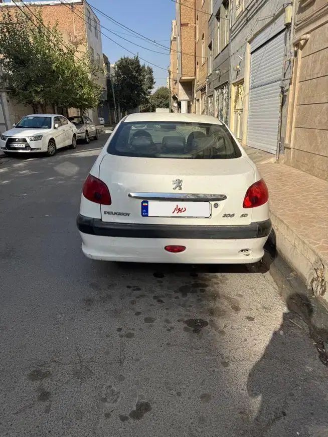 پژو ۲۰۶ صندوق دار v10 - 1388