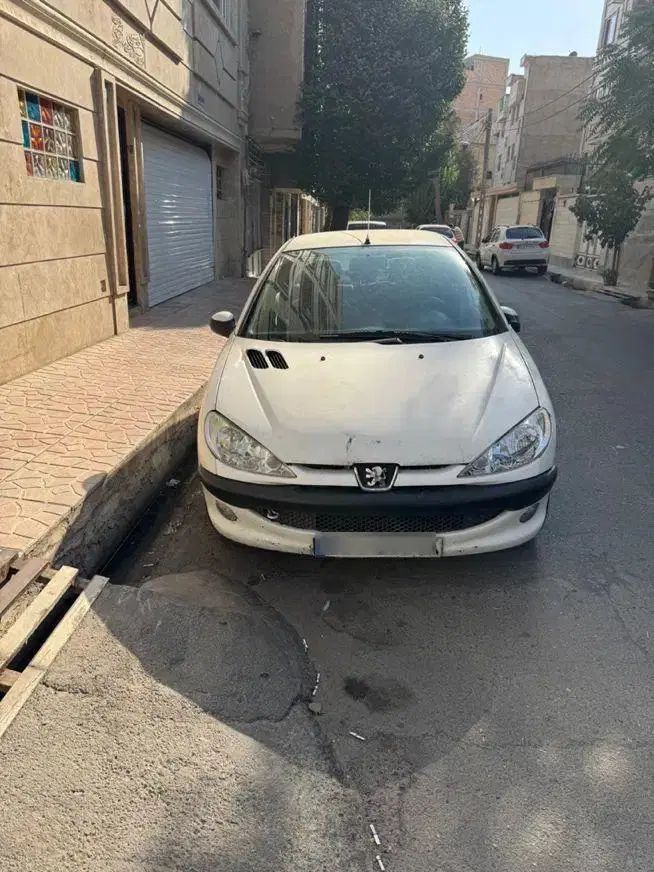 خودرو پژو، ۲۰۶ صندوق دار آگهی ann_20067287