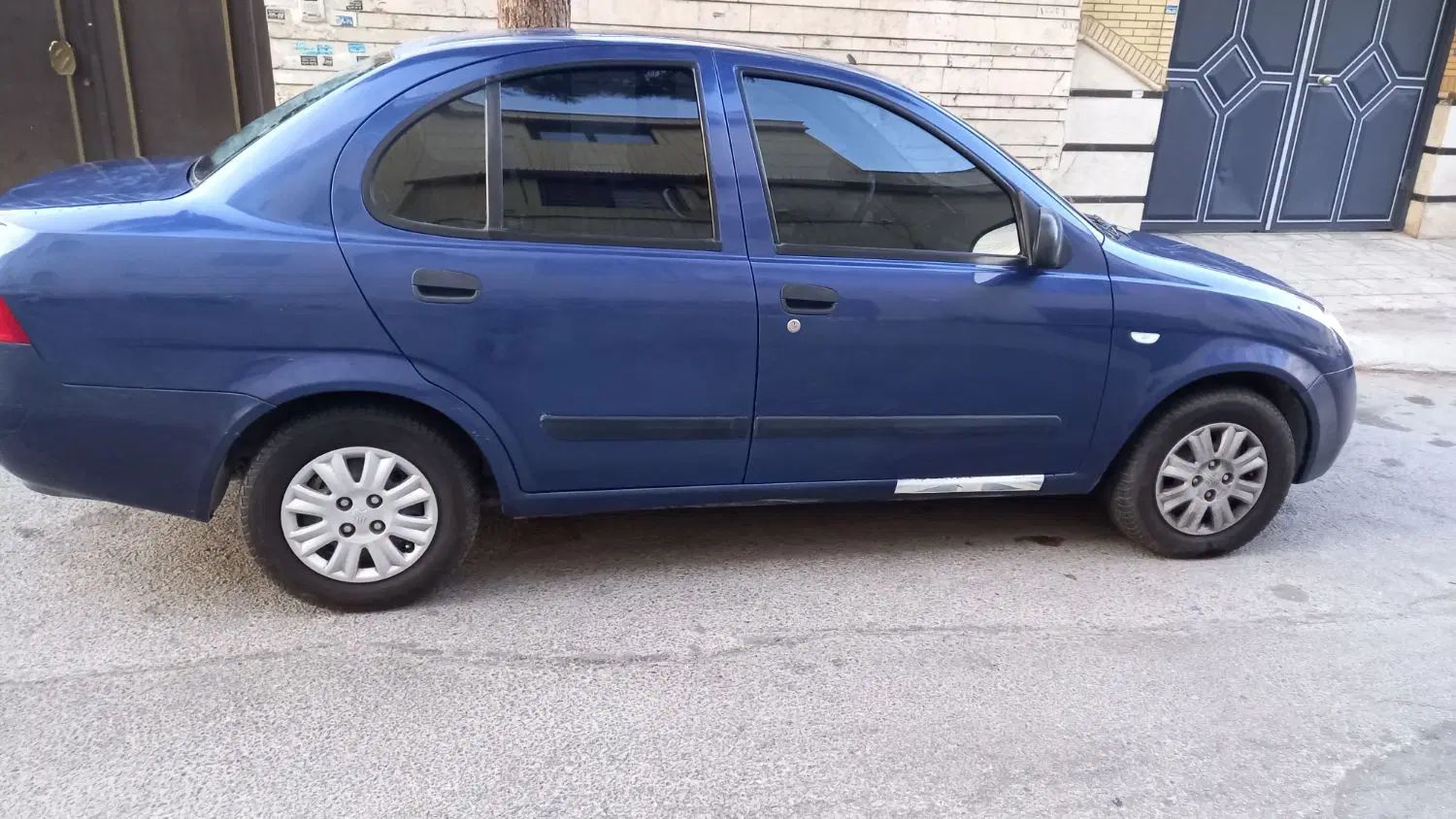تیبا صندوق دار EX - 1395