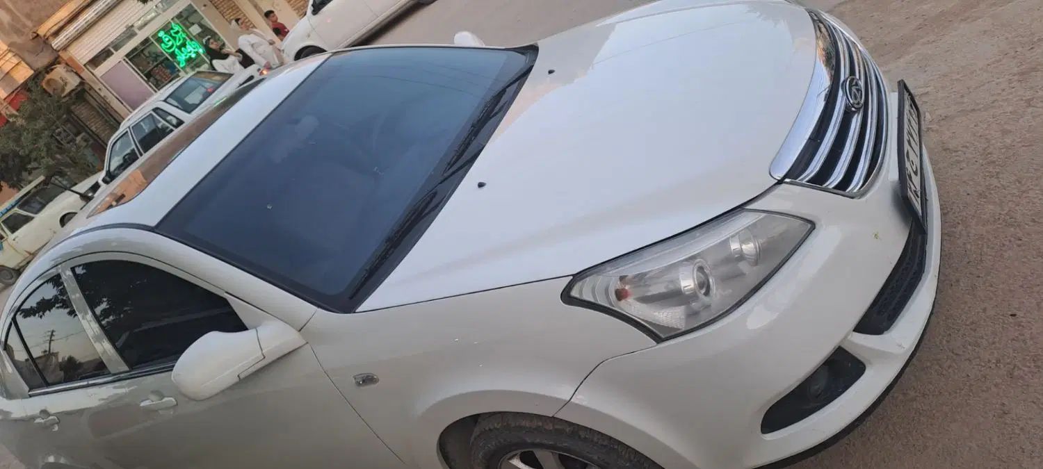 ام وی ام 550 اتوماتیک - 1394
