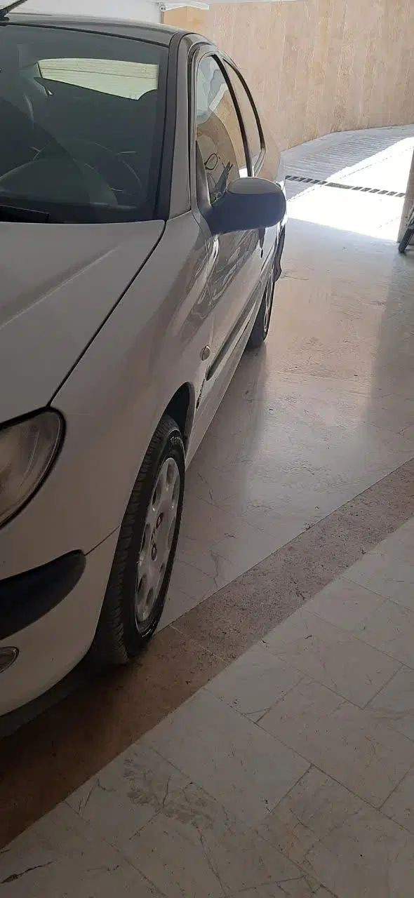 پژو ۲۰۶ صندوق دار v8 - 1395