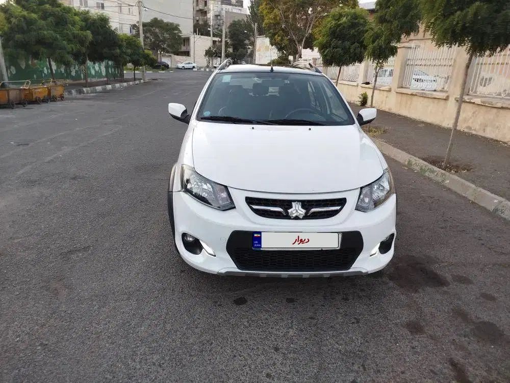 کوییک R دنده‌ای - 1402