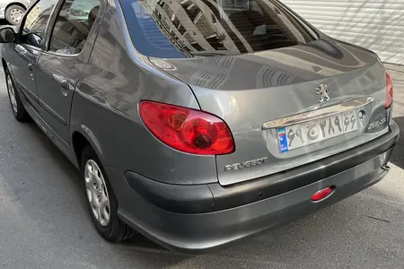 پژو ۲۰۶ صندوق دار v8 - 1396
