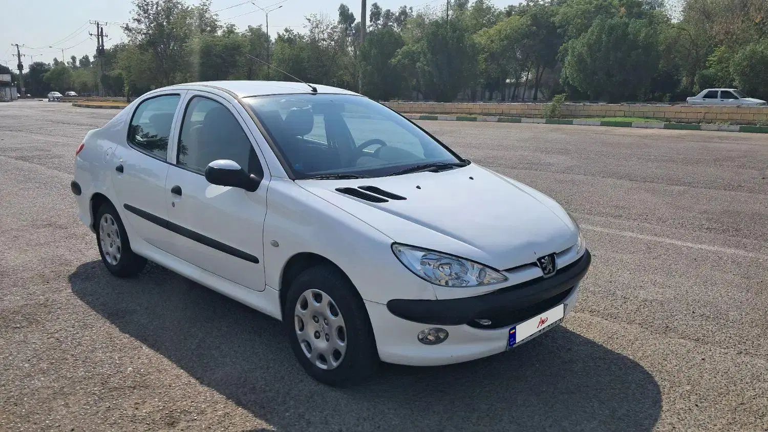 پژو ۲۰۶ صندوق دار v8 - 1396