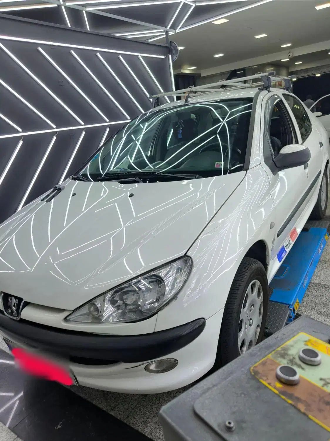 پژو ۲۰۶ صندوق دار v8 - 1392