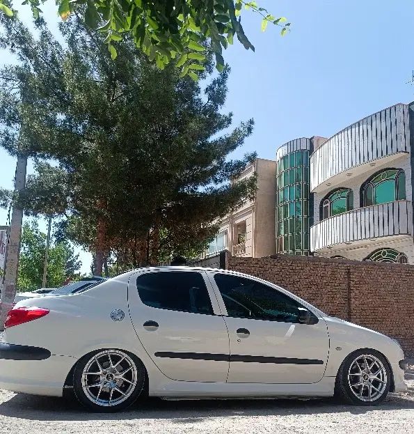 پژو ۲۰۶ صندوق دار v8 - 1388