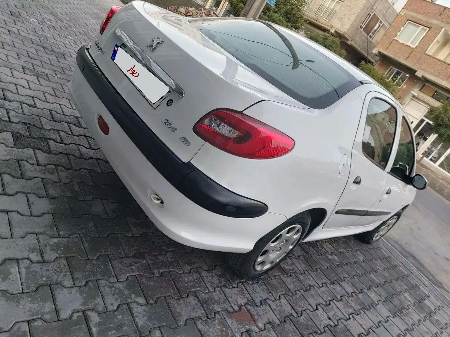 خودرو پژو، ۲۰۶ صندوق دار آگهی ann_20068451