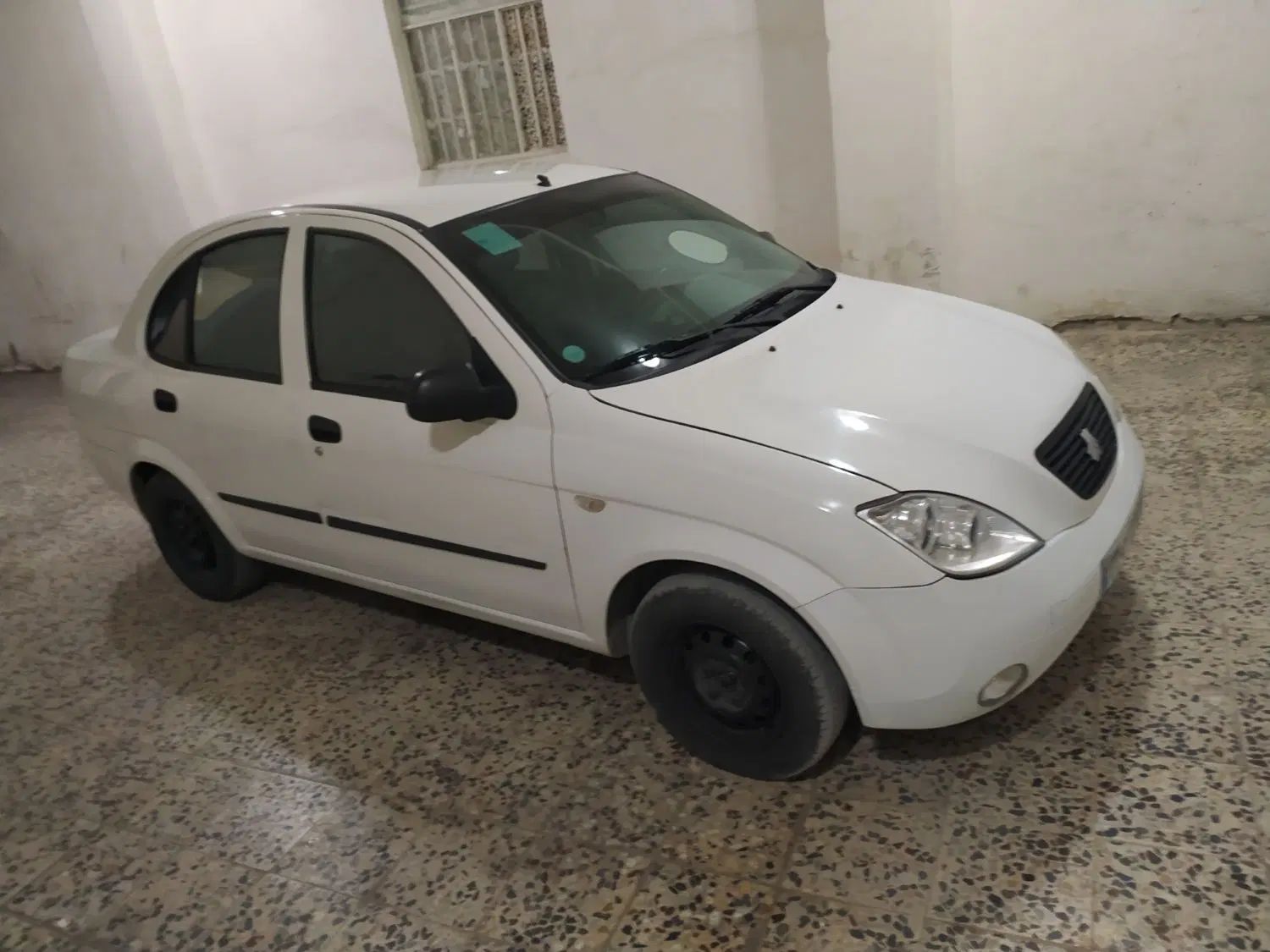 تیبا صندوق دار SX - 1400