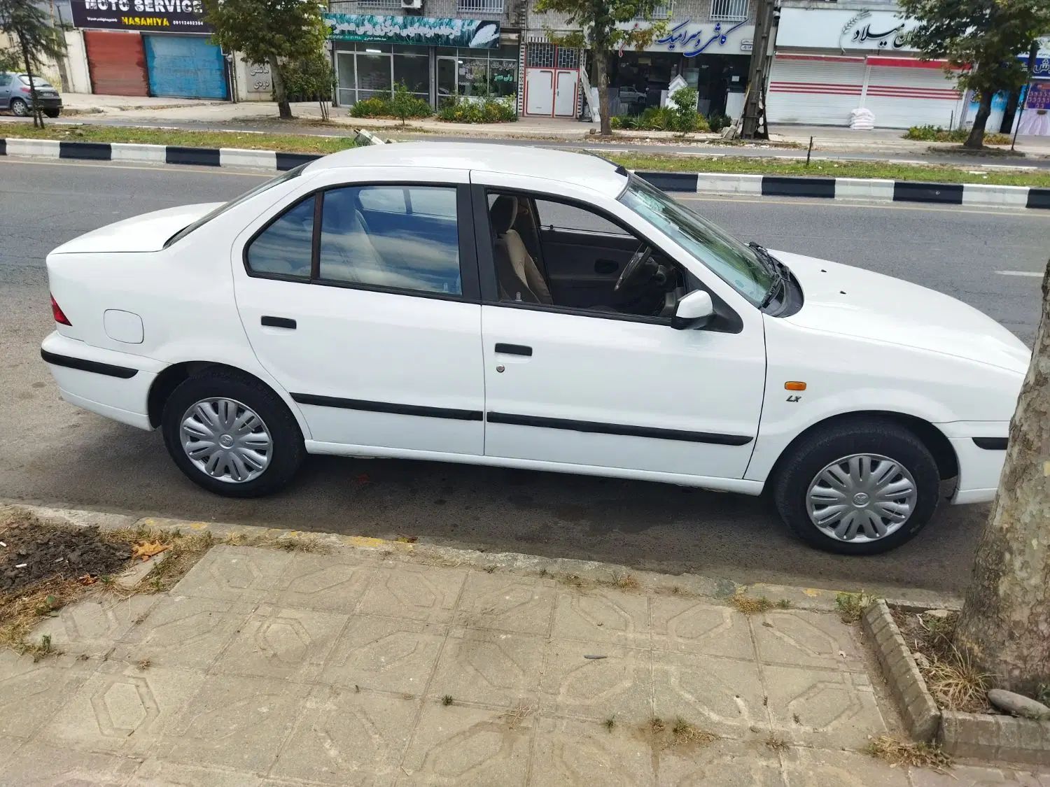 سمند LX XU7 - 1395