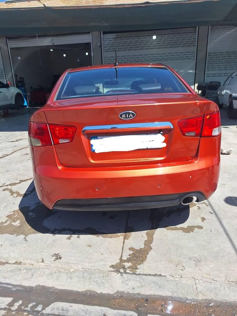 کیا سراتو 2.0 لیتر اتوماتیک GT لاین - 2010