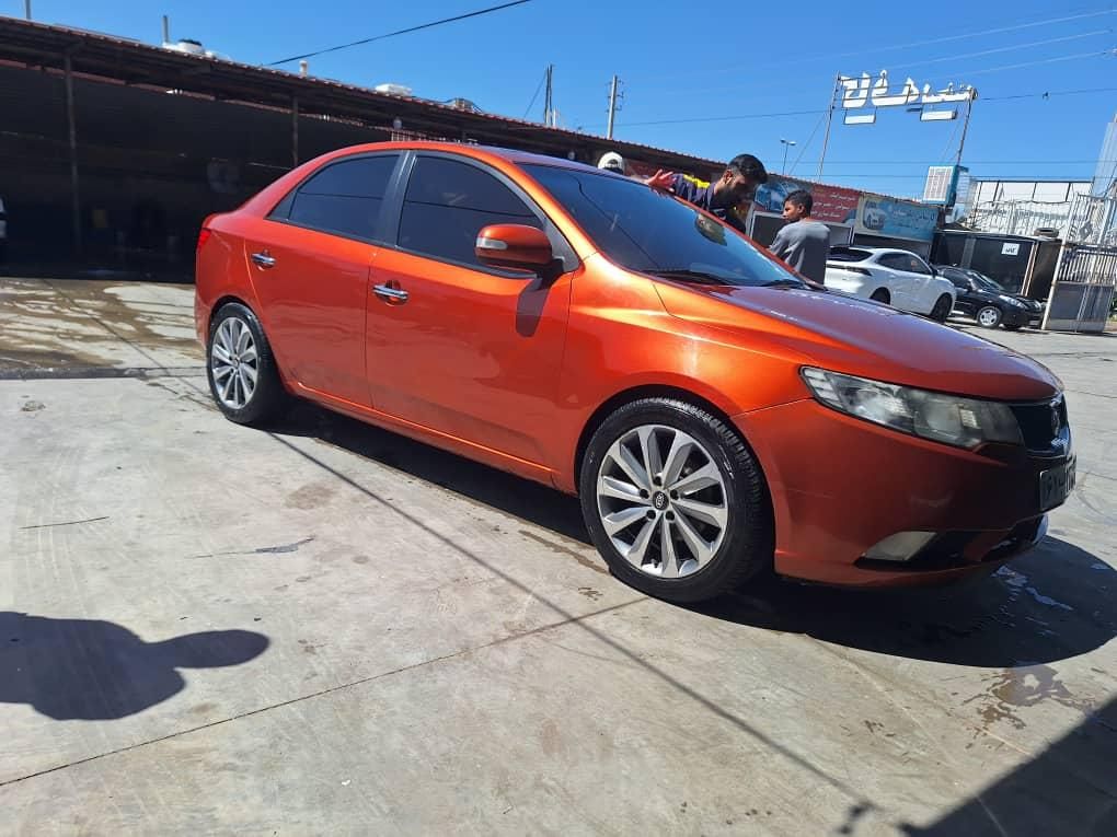 کیا سراتو 2.0 لیتر اتوماتیک GT لاین - 2010