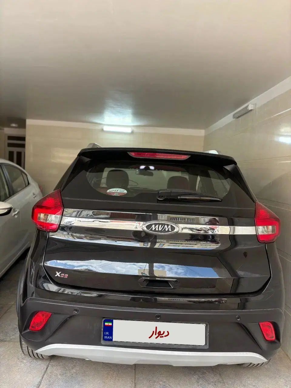 ام وی ام X22 دنده‌ای لاکچری - 1397