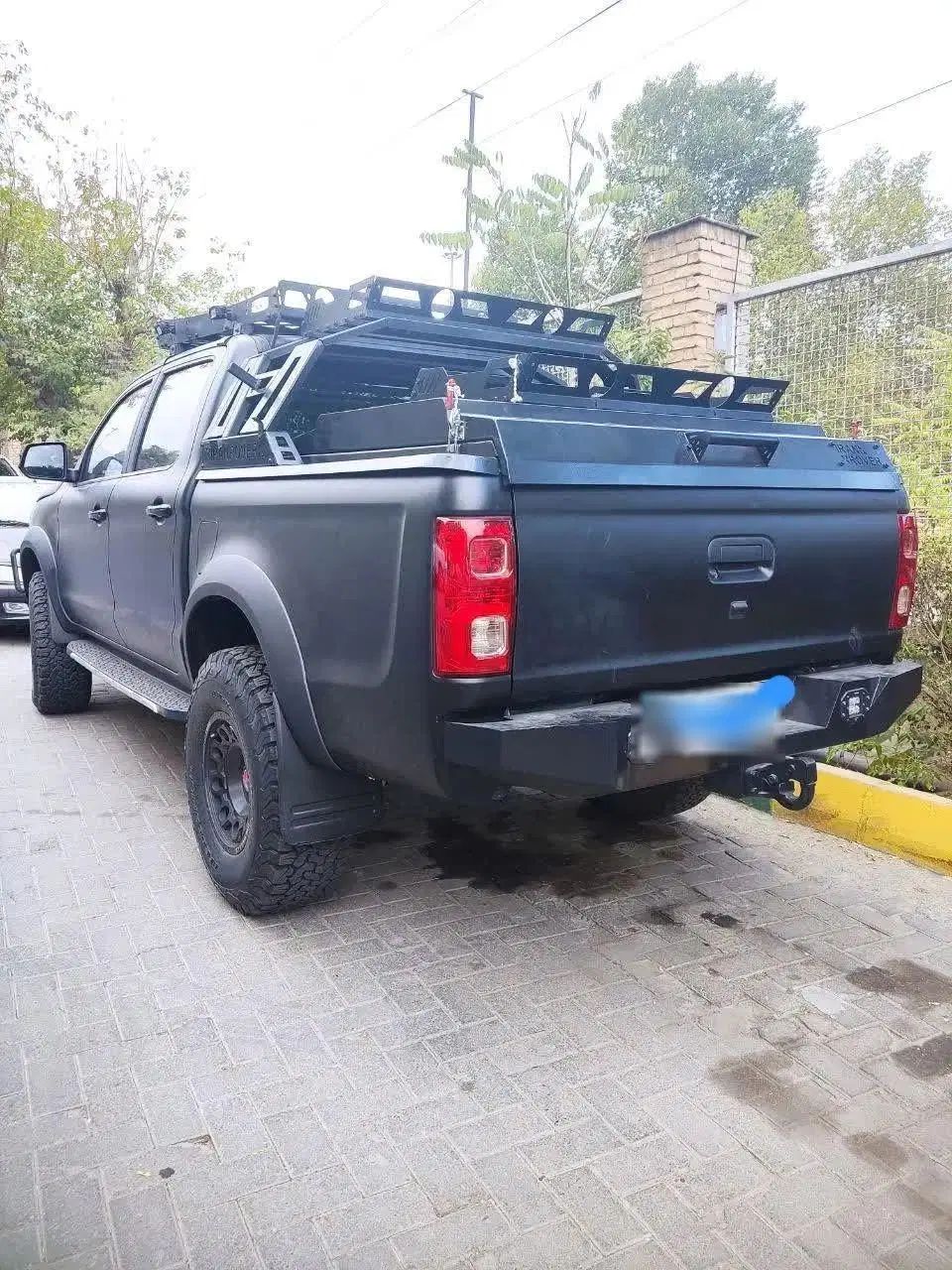 خودرو کی ام سی، T8 آگهی ann_20068740