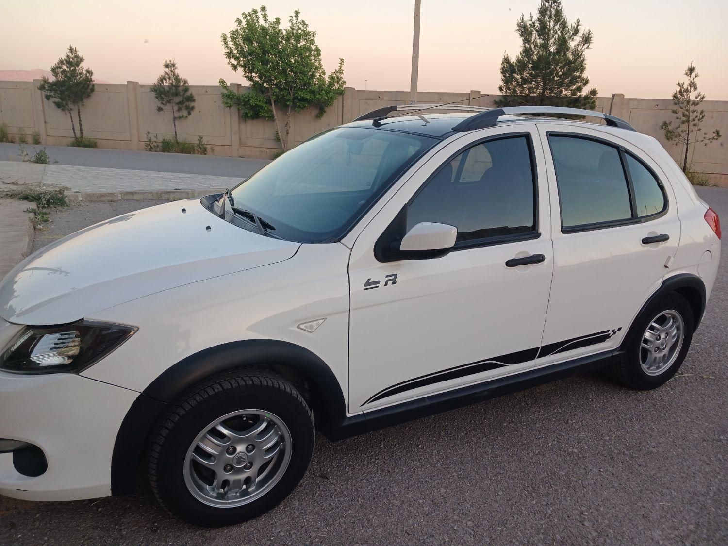 خودرو کوییک، R آگهی ann_20068806