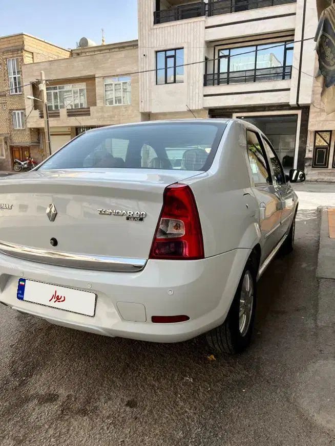 رنو تندر 90 پلاس اتوماتیک - 1396