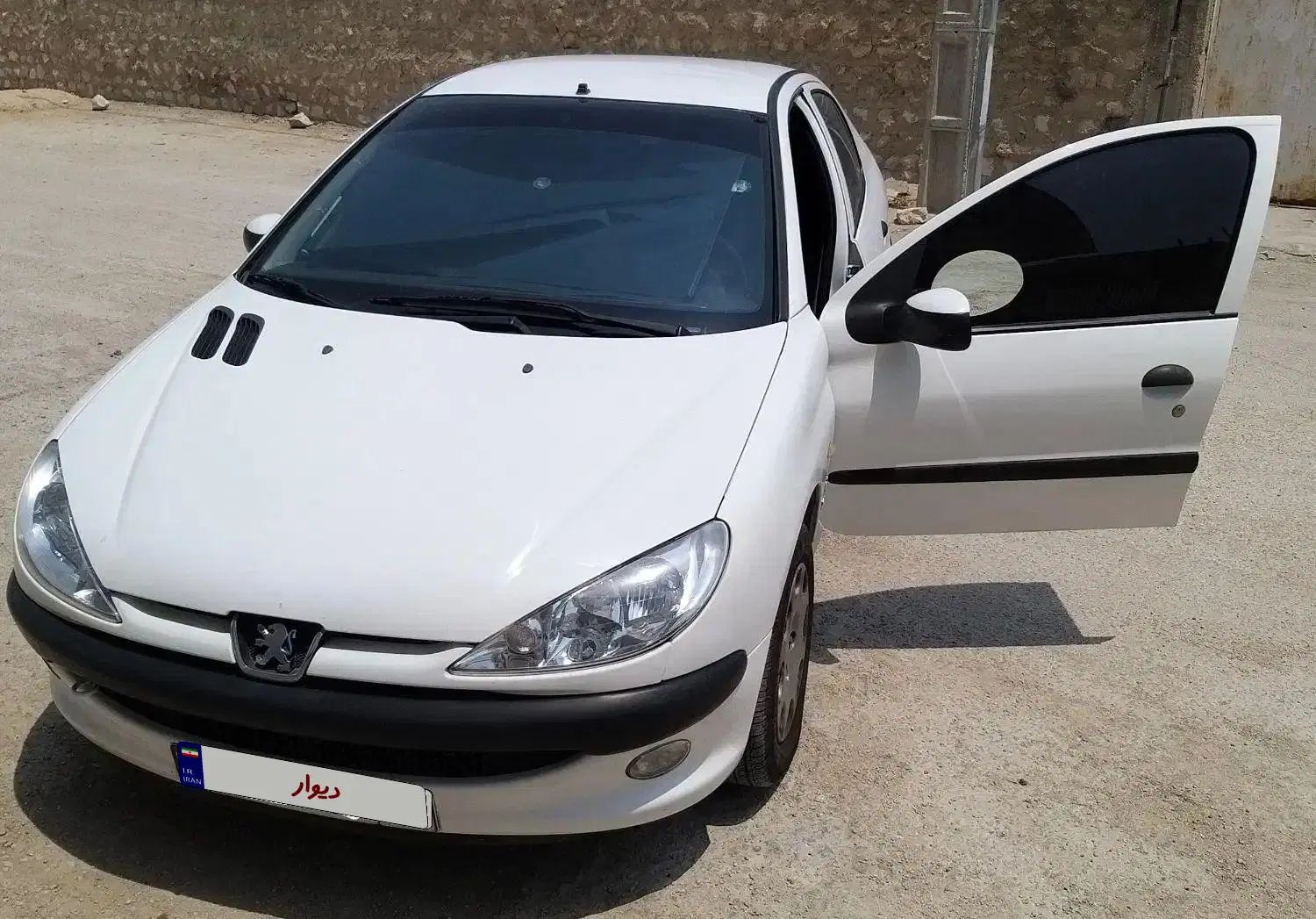 پژو ۲۰۶ صندوق دار v8 - 1398