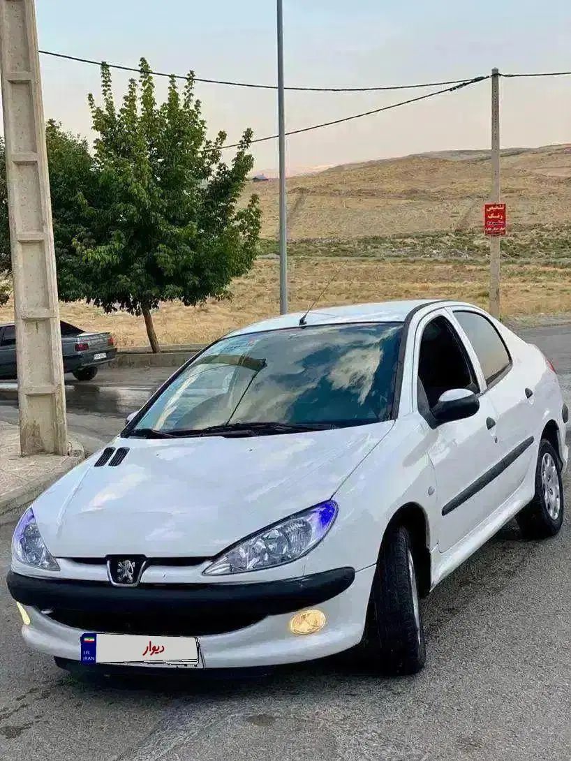 پژو ۲۰۶ صندوق دار v8 - 1396