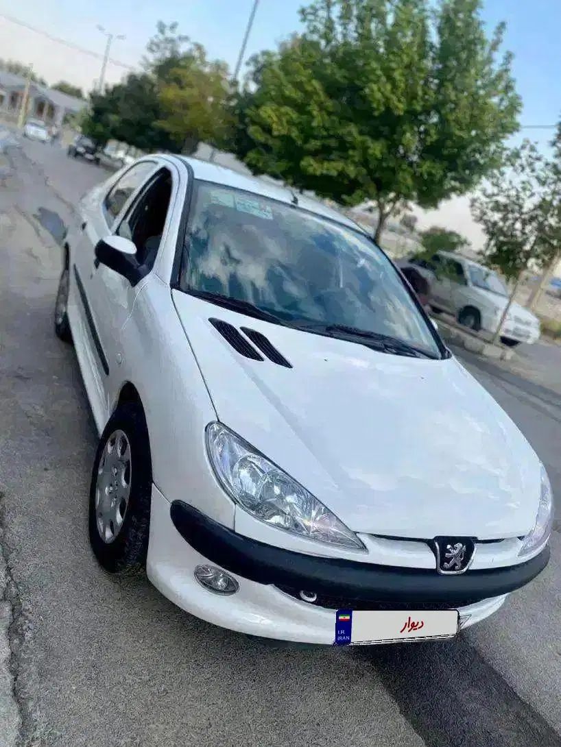 پژو ۲۰۶ صندوق دار v8 - 1396