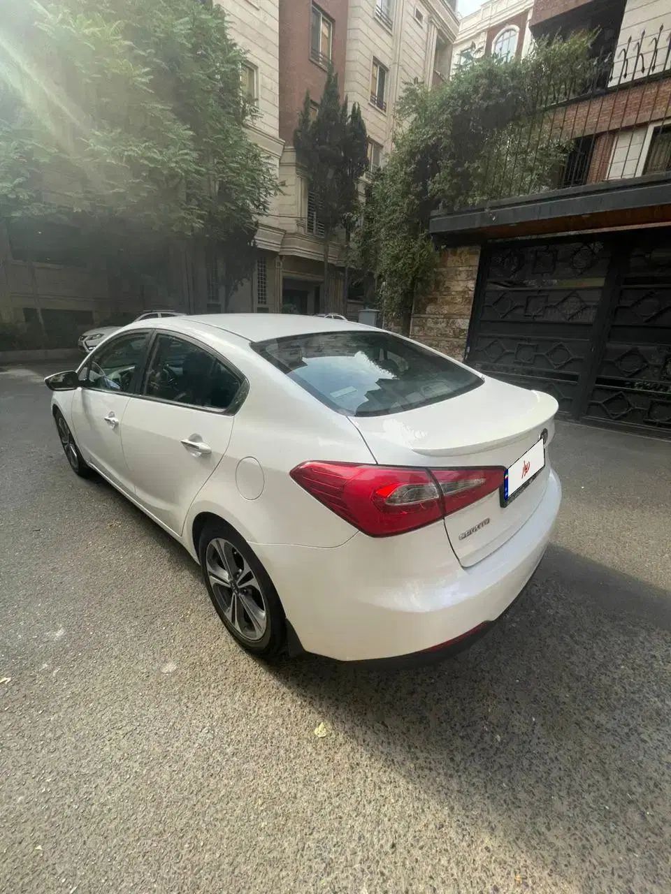 کیا سراتو 2.0 لیتر اتوماتیک GT لاین - 2015