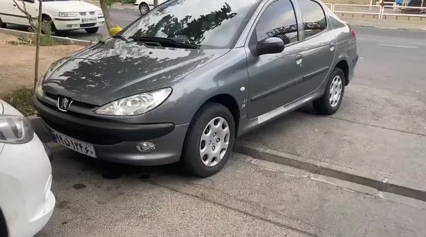 پژو ۲۰۶ صندوق دار v8 - 1399