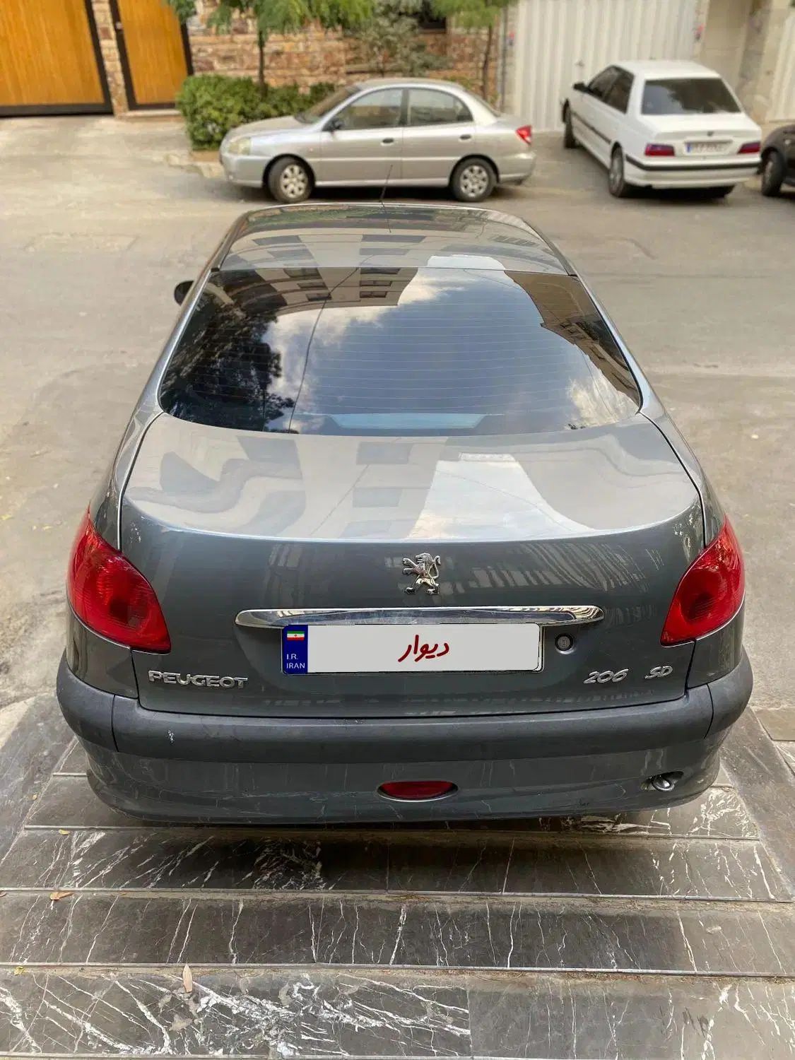 پژو ۲۰۶ صندوق دار v8 - 1399
