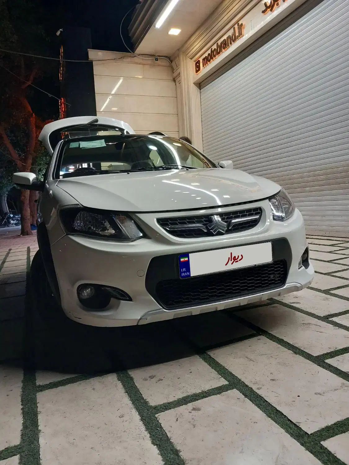 کوییک R دنده‌ای - 1402