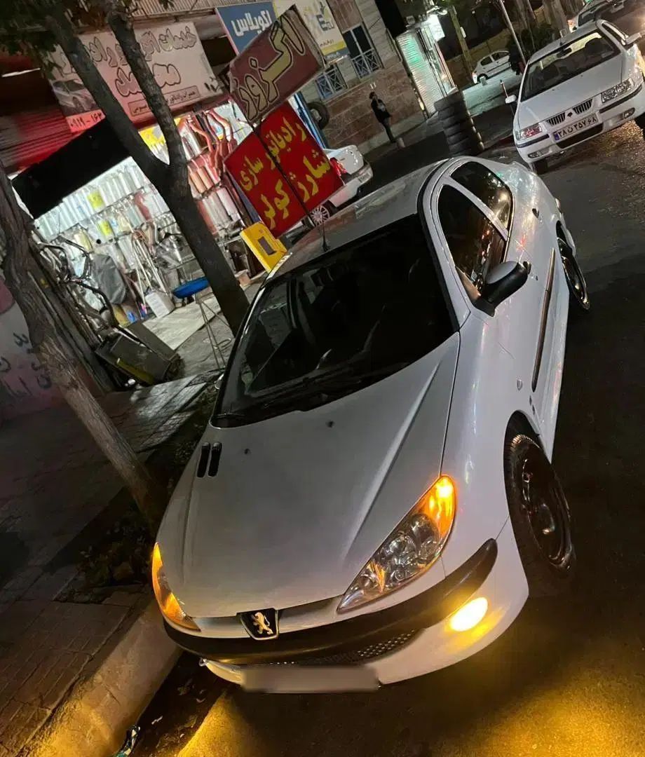 پژو ۲۰۶ صندوق دار v8 - 1393