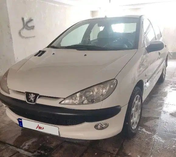 پژو ۲۰۶ صندوق دار v8 - 1396