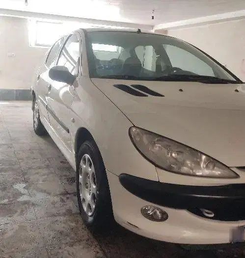 پژو ۲۰۶ صندوق دار v8 - 1396