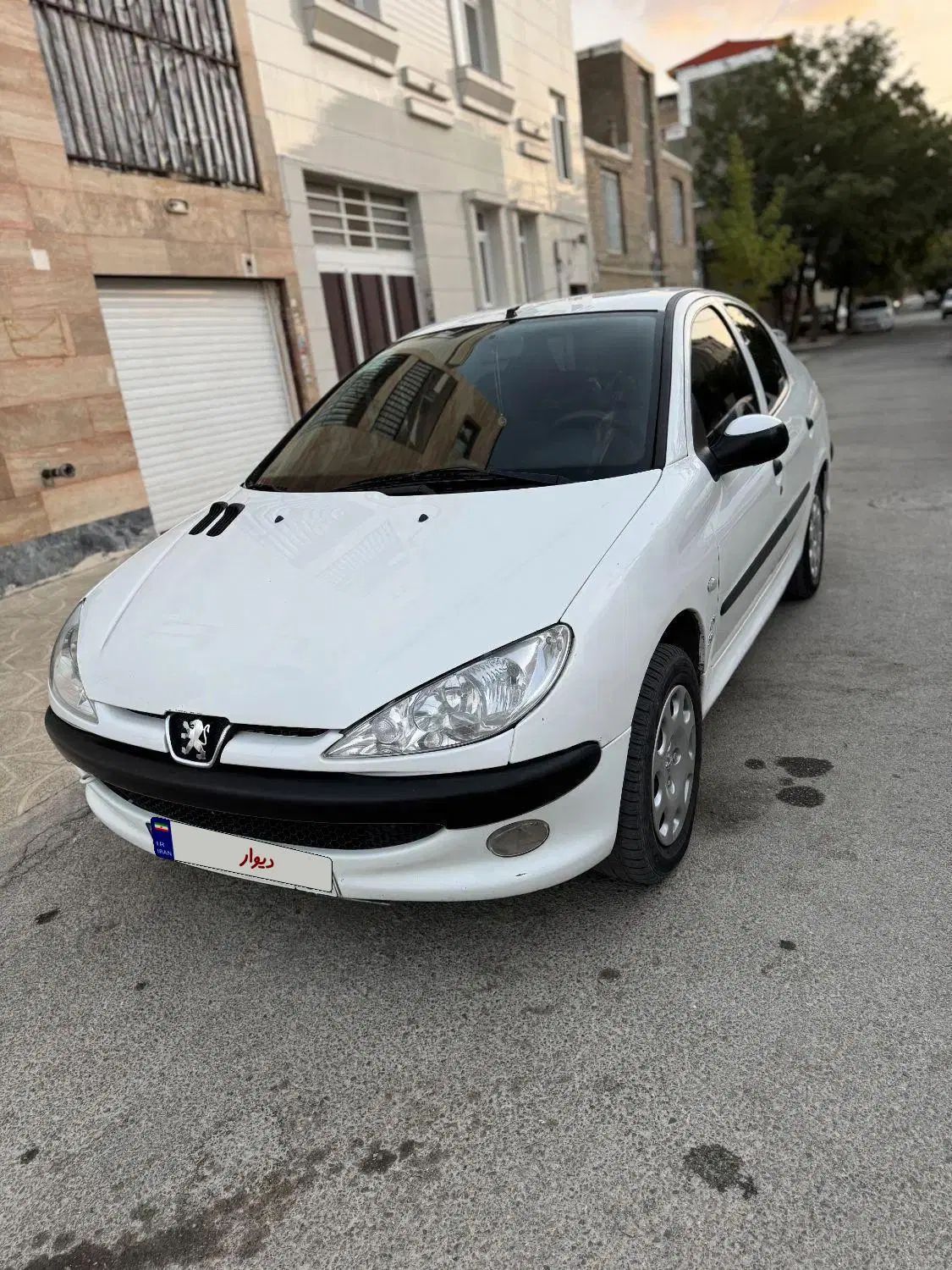 پژو ۲۰۶ صندوق دار v8 - 1395