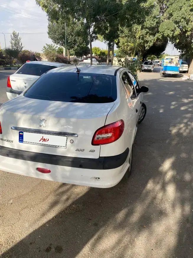 خودرو پژو، ۲۰۶ صندوق دار آگهی ann_20069888