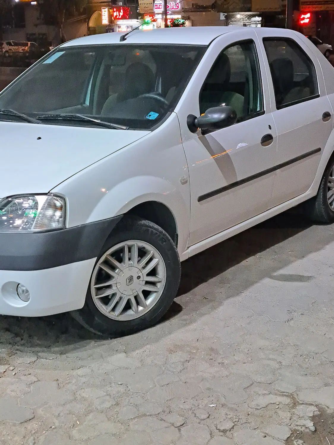 خودرو رنو، تندر 90 آگهی ann_20070112