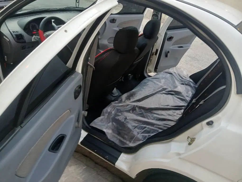 تیبا صندوق دار SX - 1401